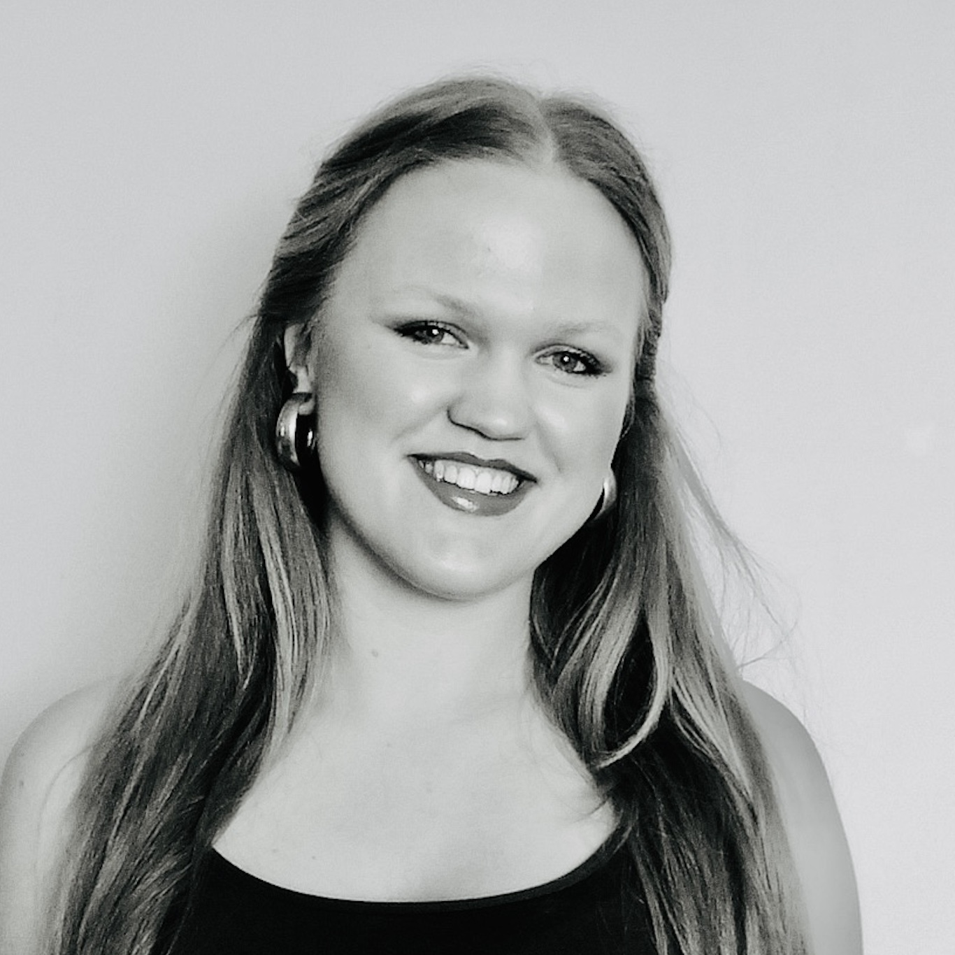 Porträt von Luise Völler – Hip Hop Trainerin bei Nett & Friends Köln